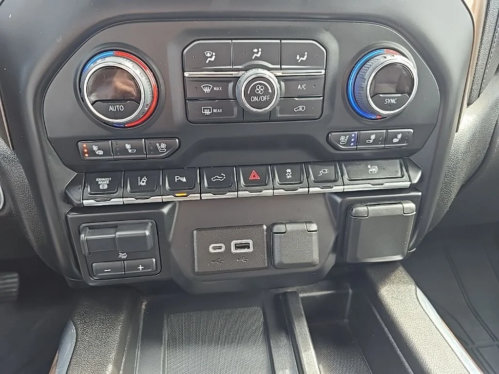 2022 Chevrolet Silverado 3500HD High Country - Photo 13
