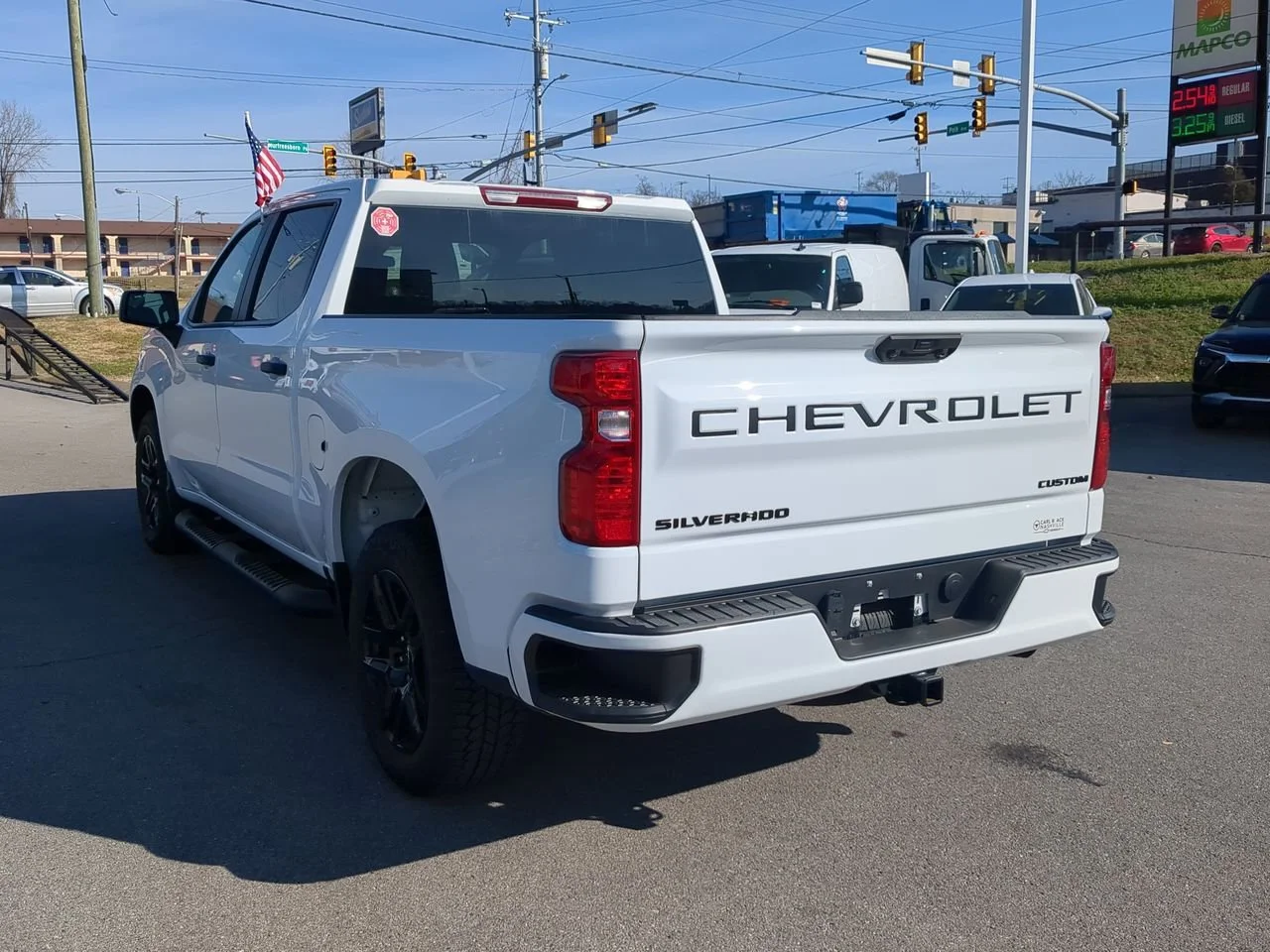 Used 2025 Summit White Chevrolet Custom image 6