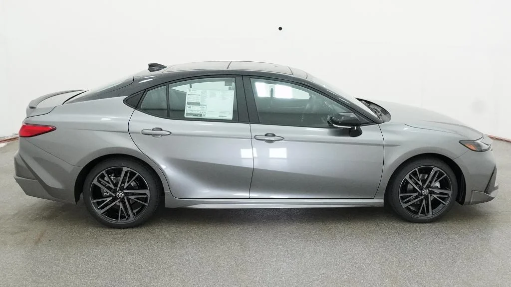 New 2026 Heavy Metal with Midnight Black Metallic roof Toyota XSE image 8
