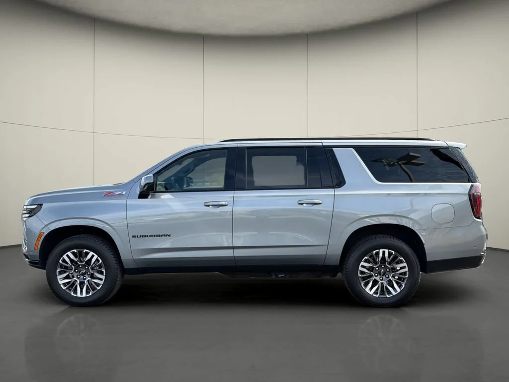 Used 2025 Sterling Gray Metallic Chevrolet Z71 image 4