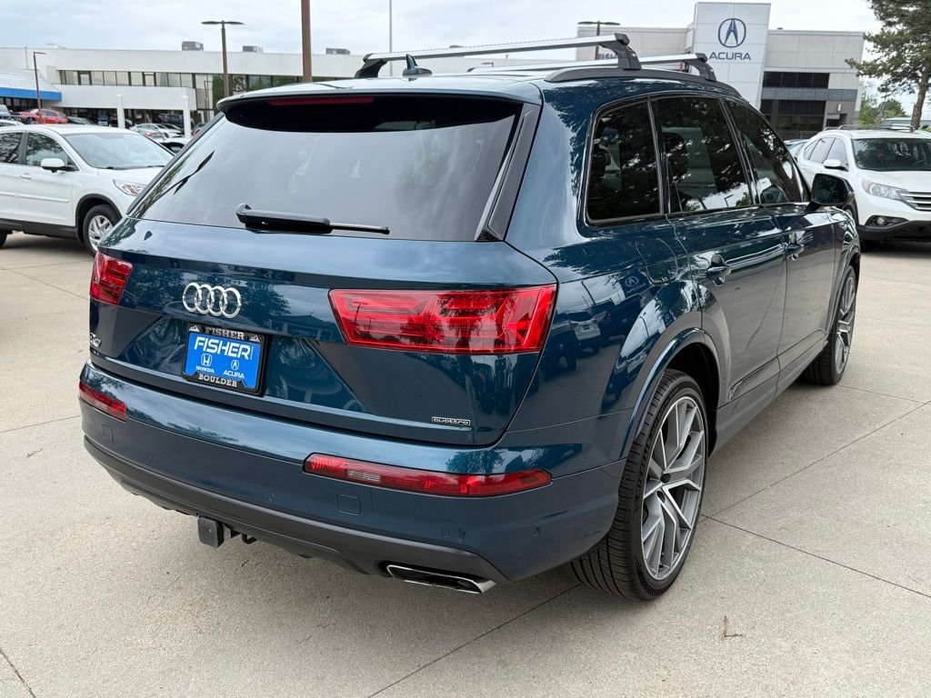 Used 2019 Galaxy Blue Metallic Audi 55 Prestige image 4