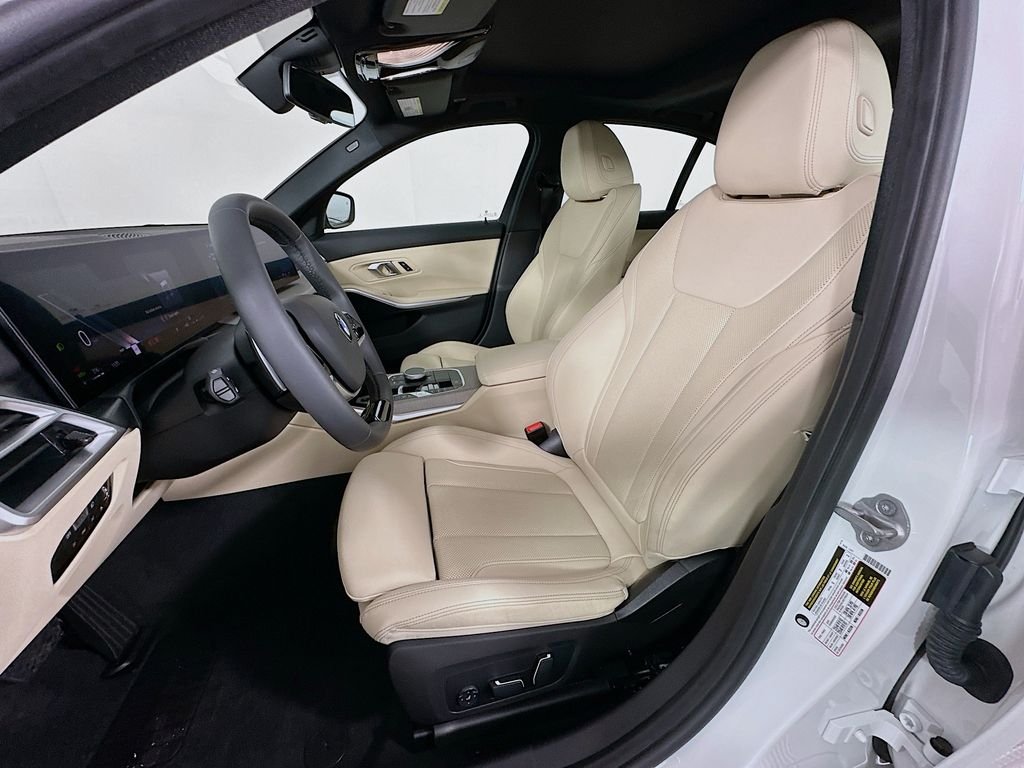 2025 BMW 3 Series 330i - Photo 21