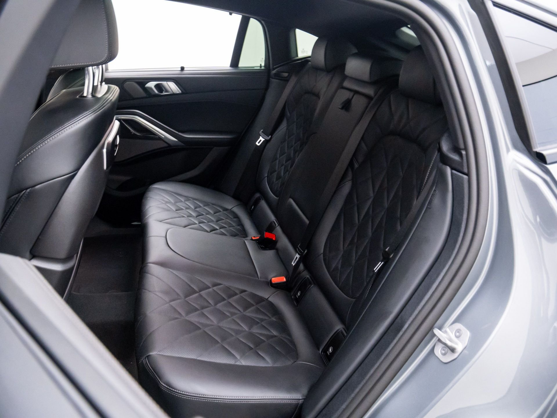 New 2026 Skyscraper Grey Metallic BMW xDrive40i image 18