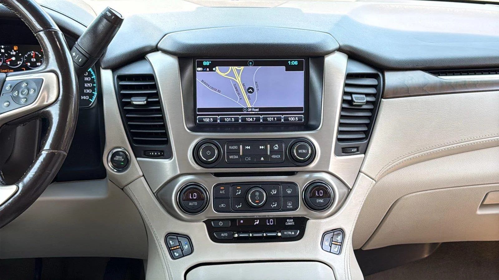 Used 2019 White Frost Tricoat GMC Denali image 38