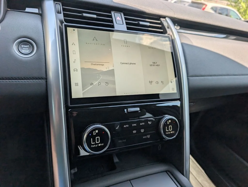 New 2026 Santorini Black Land Rover S image 27