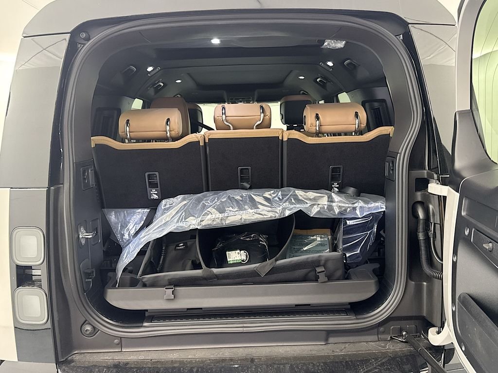 New 2026 Borasco Grey Land Rover X-Dynamic SE image 27
