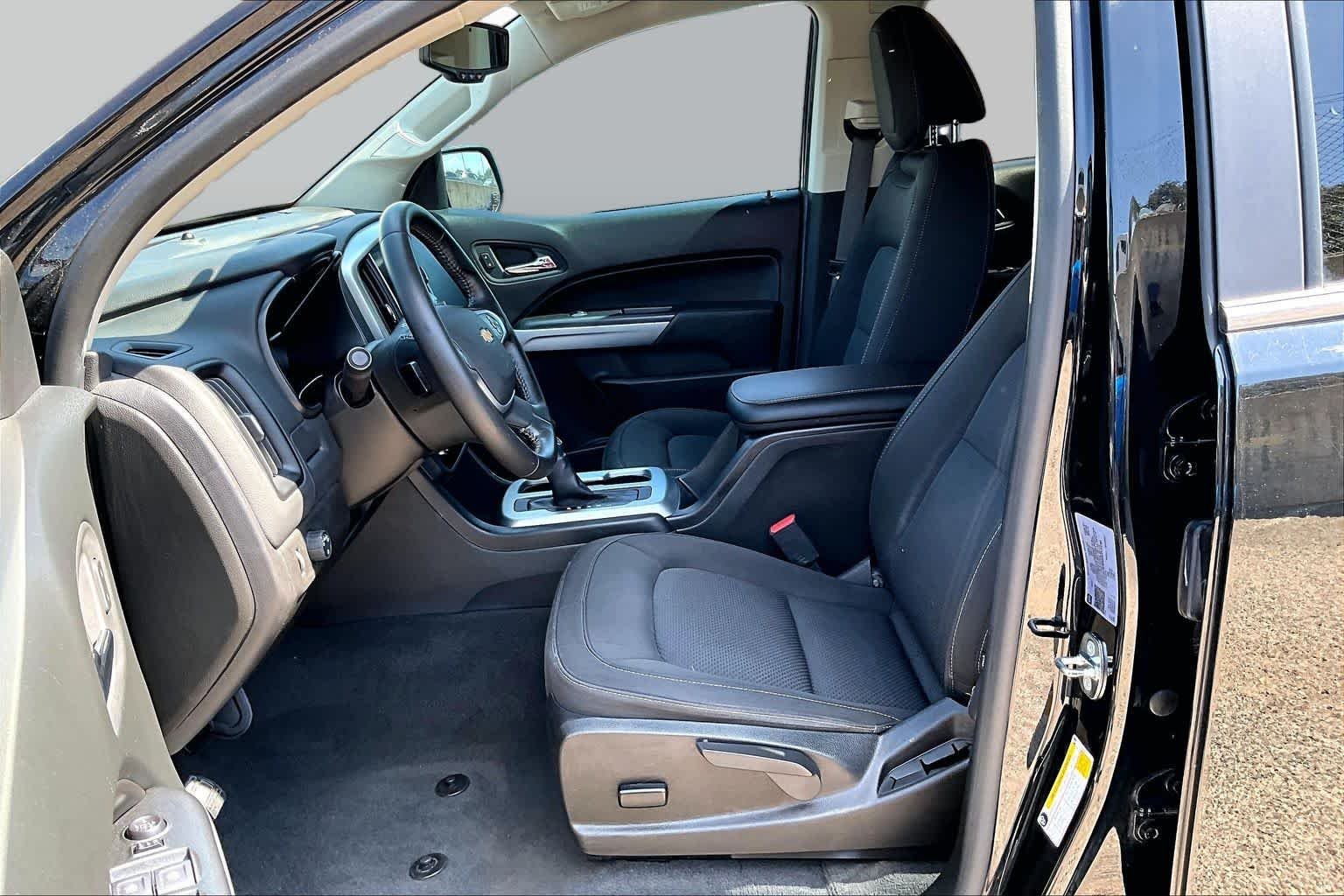 Used 2022 Black Chevrolet 2WD LT image 8