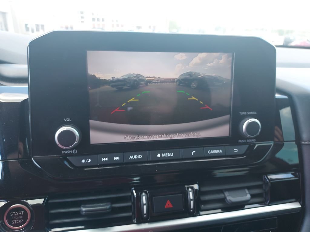 Used 2023 Red Nissan SV image 22