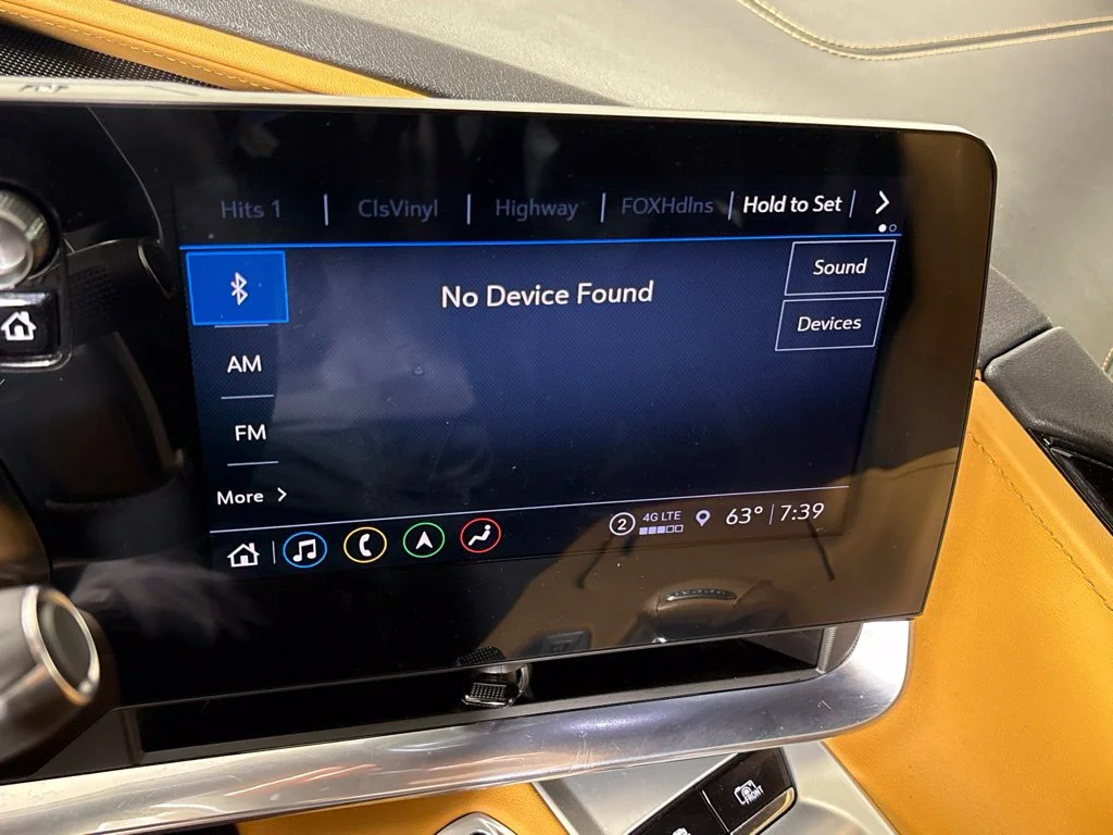 Used 2022 Orange Chevrolet Stingray image 33