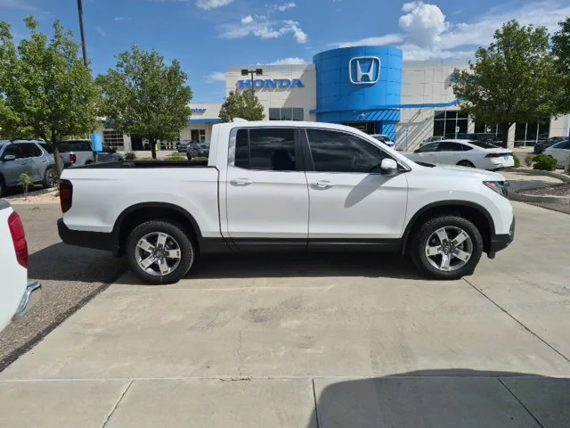 New 2026 Platinum White Pearl Honda RTL image 5