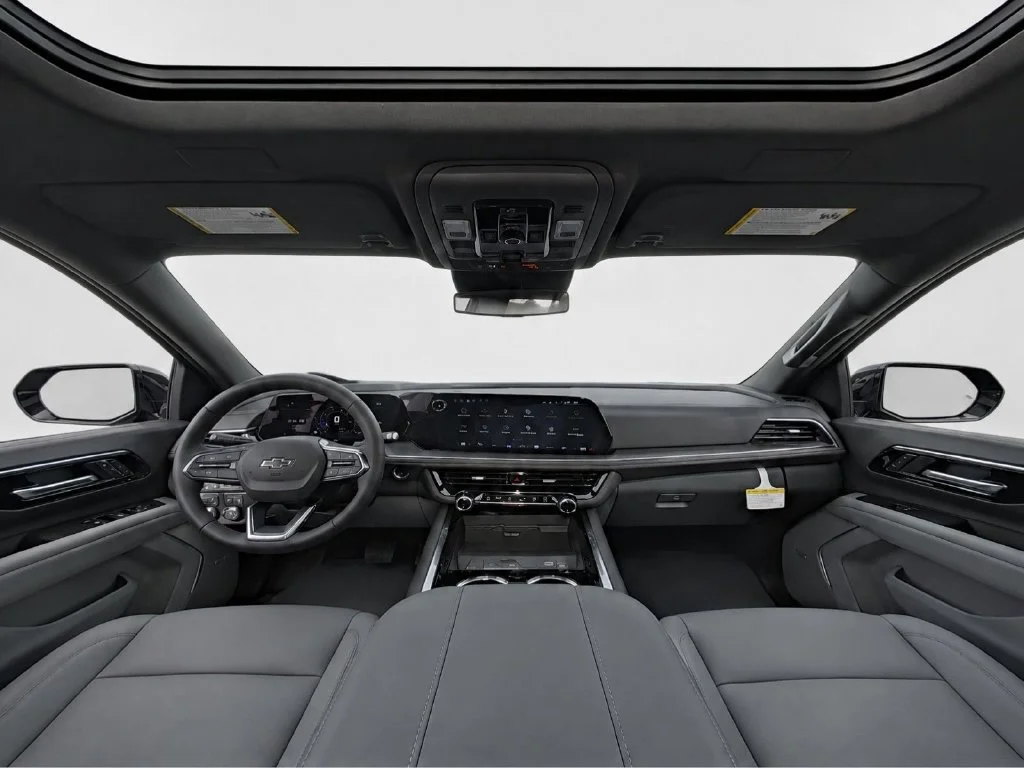 New 2027 Black Chevrolet Z71 image 30