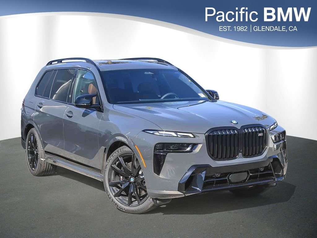 2027 BMW X7 M60i's photo