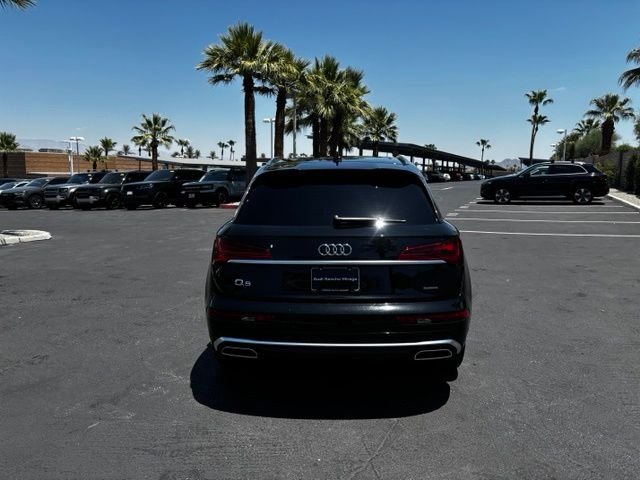 Used 2024 Mythos Black Metallic Audi 45 S line Premium image 6