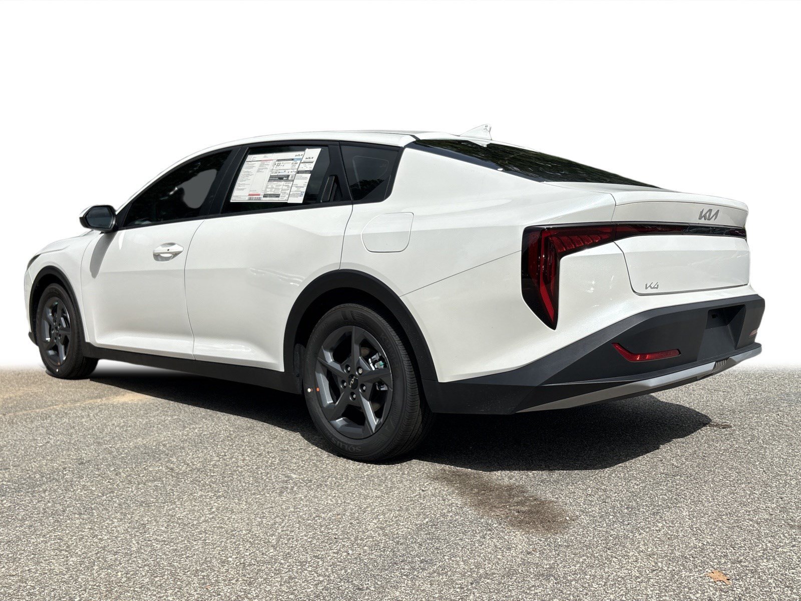 New 2026 Snow White Pearl Kia LXS image 25