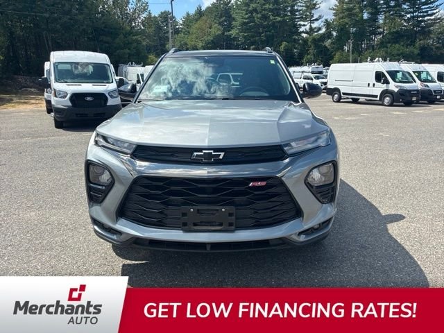 Used 2023 Gray Chevrolet RS image 2