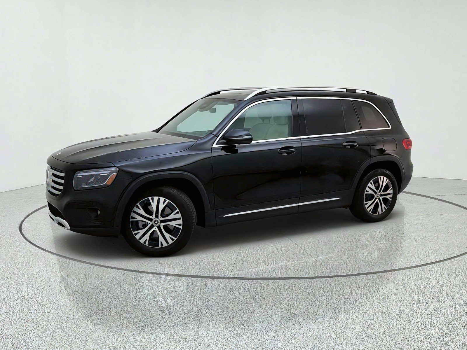 Certified Used 2026 Night Black Mercedes-Benz GLB 250 image 15