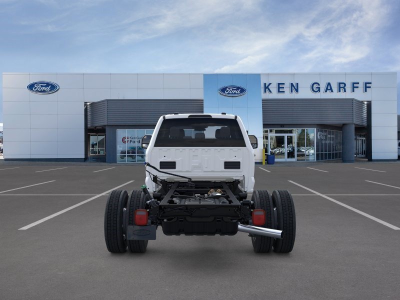New 2026 Oxford White Ford XL image 5