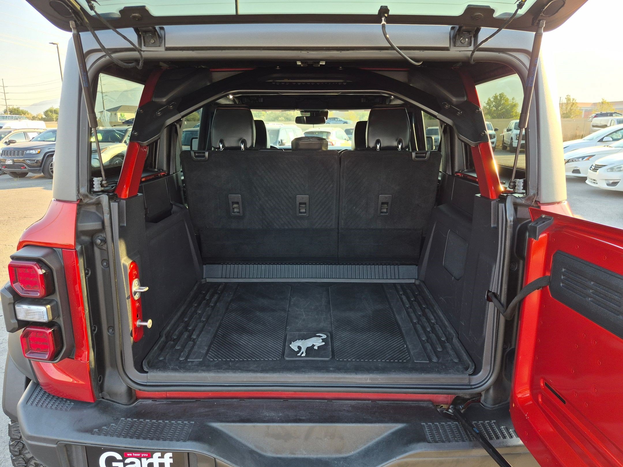 Used 2023 Hot Pepper Red Metallic Tinted Clearcoat Ford Raptor image 28