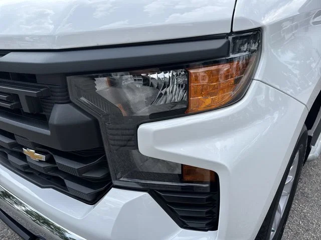 Used 2025 White Chevrolet WT image 11