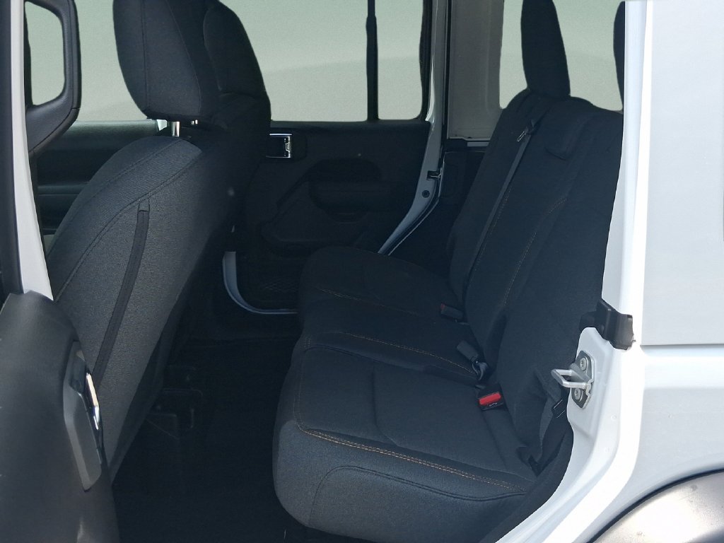 New 2025 White Jeep Sport S image 20