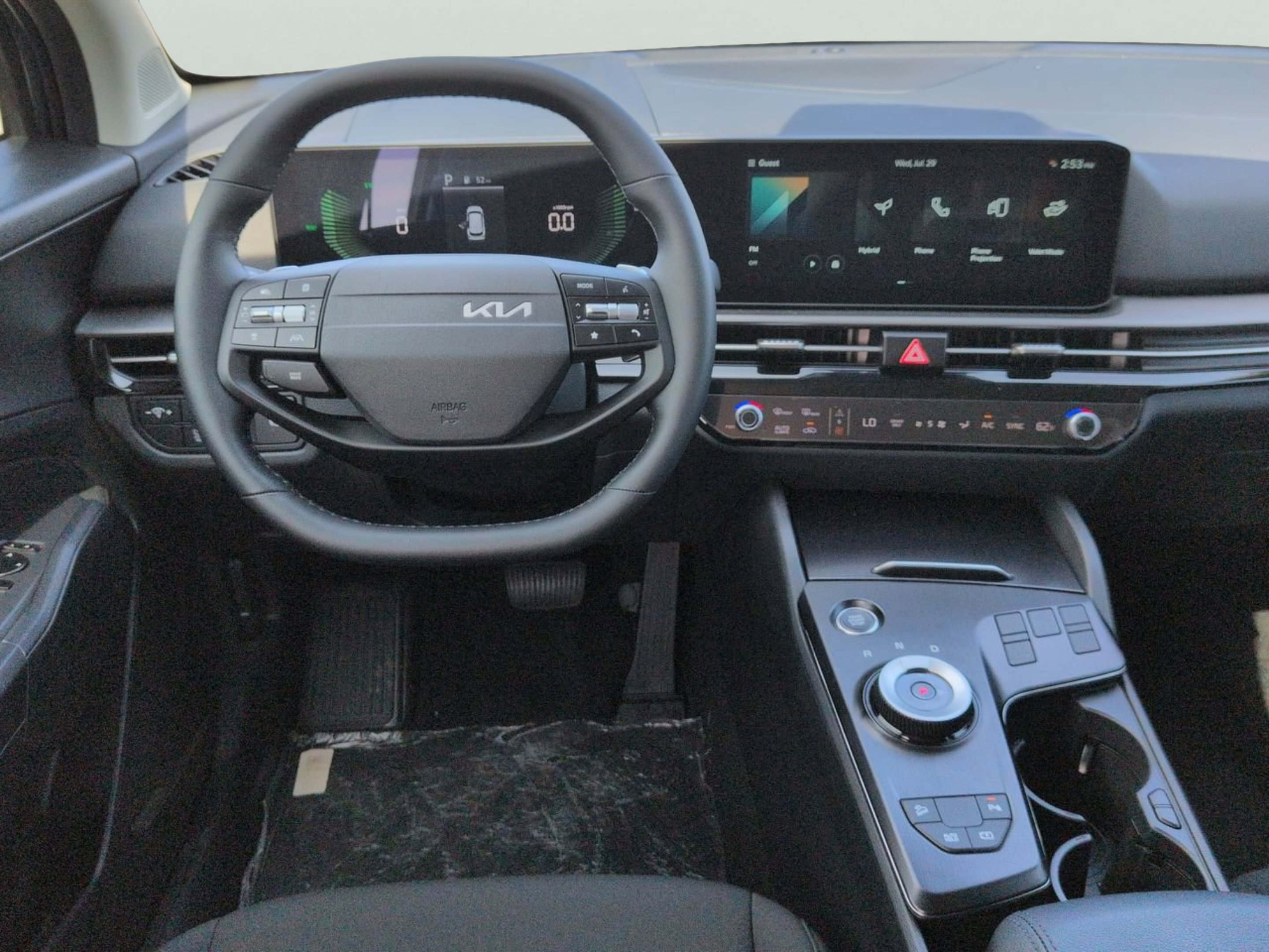 New 2027 Snow White Pearl Kia LX image 17