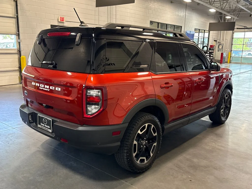 Used 2023 Red Ford Outer Banks image 4