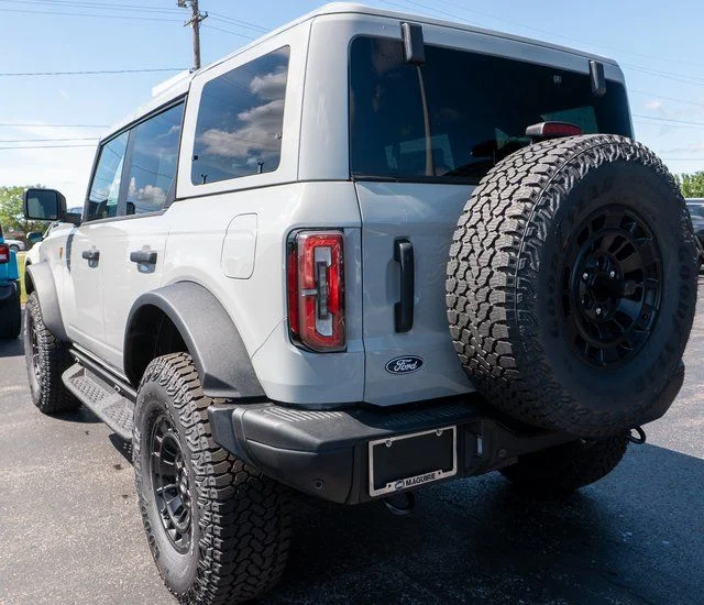New 2026 White Ford Badlands image 8