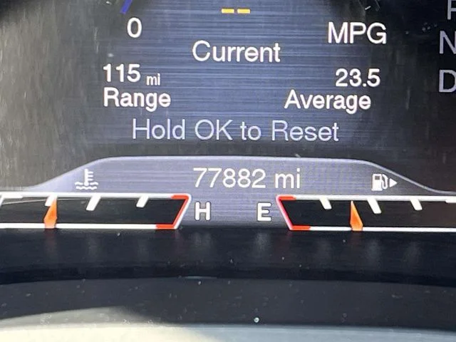 Used 2016 Blue Jeep Trailhawk image 15