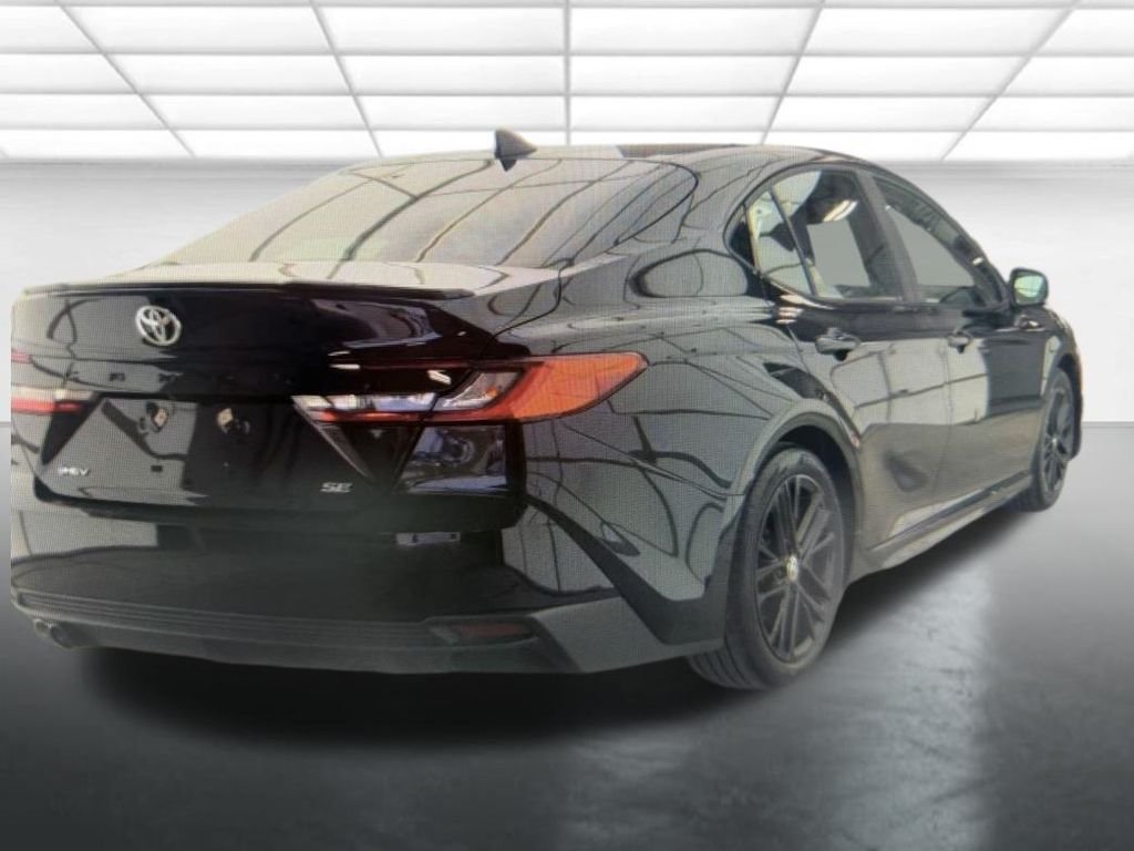 Used 2025  Toyota LE image 2
