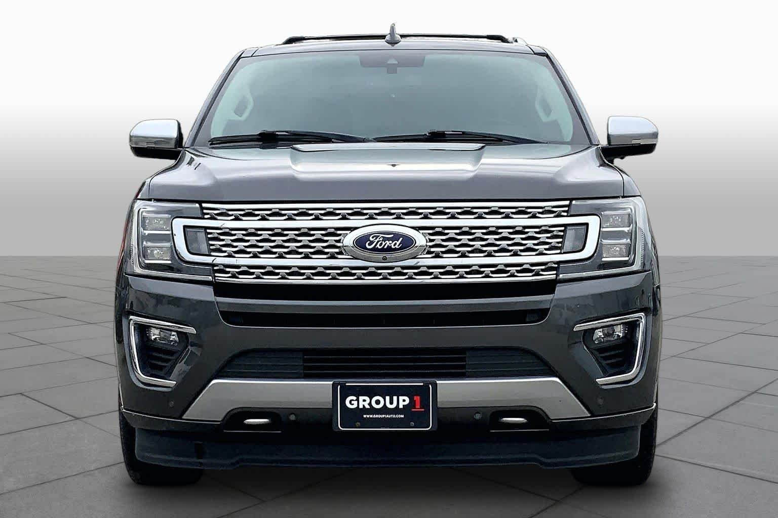 Used 2019 Magnetic Metallic Ford Platinum image 4