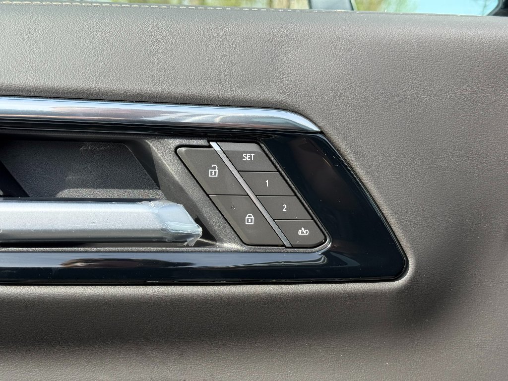 2026 Chevrolet Tahoe Premier - Photo 23