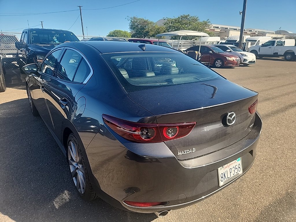 Used 2019 Machine Gray Metallic Mazda Premium image 10