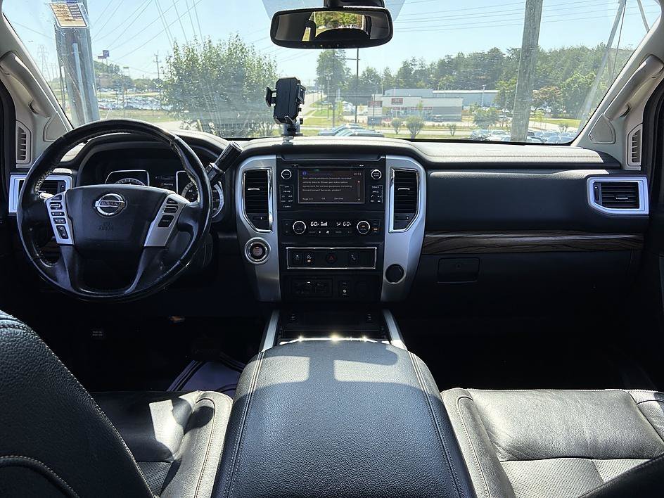 Used 2017 Deep Blue Pearl Nissan SL image 17