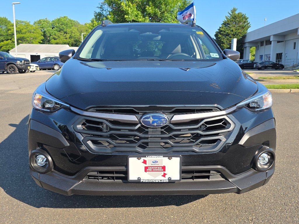 Used 2024 Crystal Black Silica Subaru Premium image 10