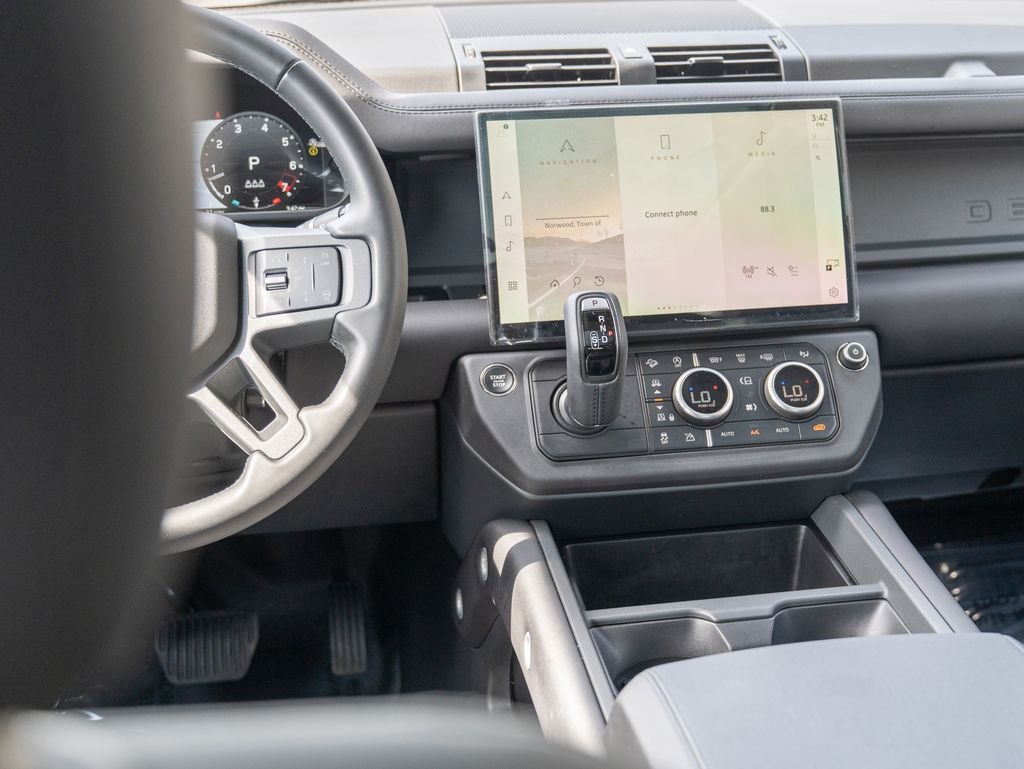 Certified Used 2026 Black Land Rover S image 21