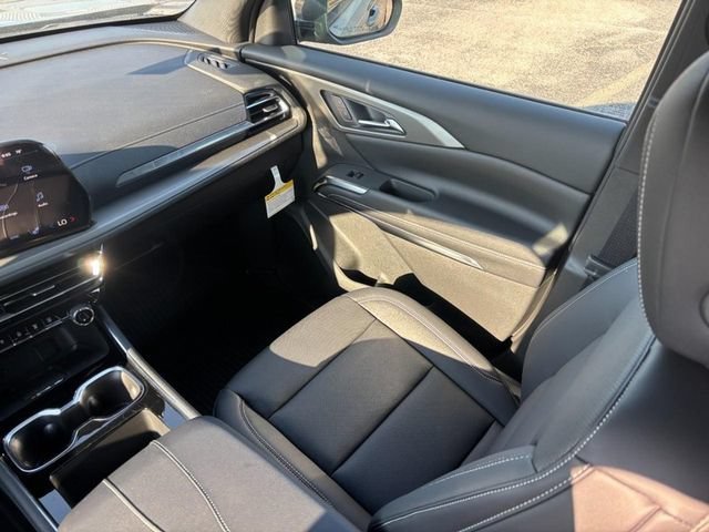 New 2027 Sterling Gray Metallic Chevrolet LT image 10