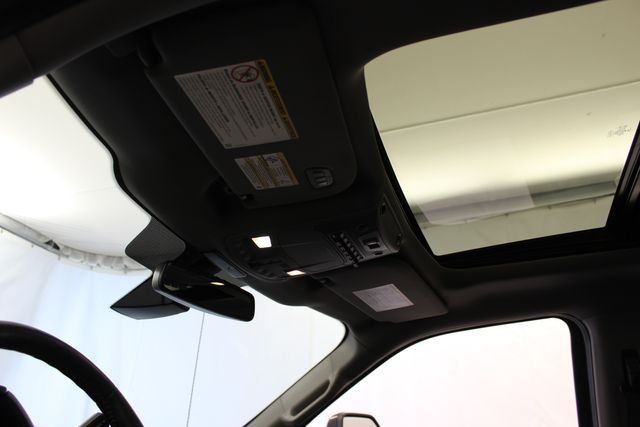Used 2019 Black Metallic Ford Lariat image 20