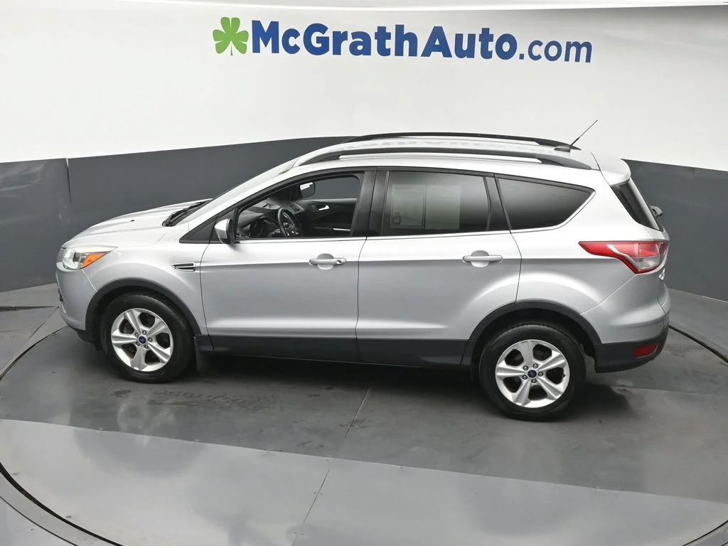 Used 2015 Silver Ford SE image 20