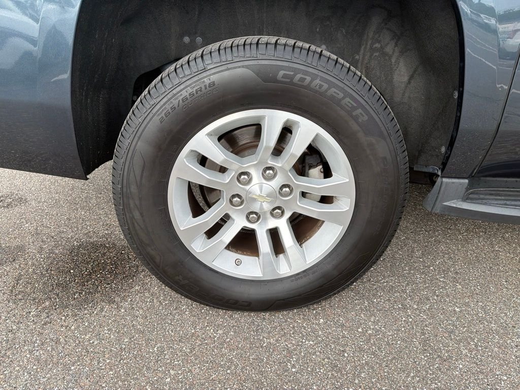 Used 2019 Shadow Gray Metallic Chevrolet LT image 29