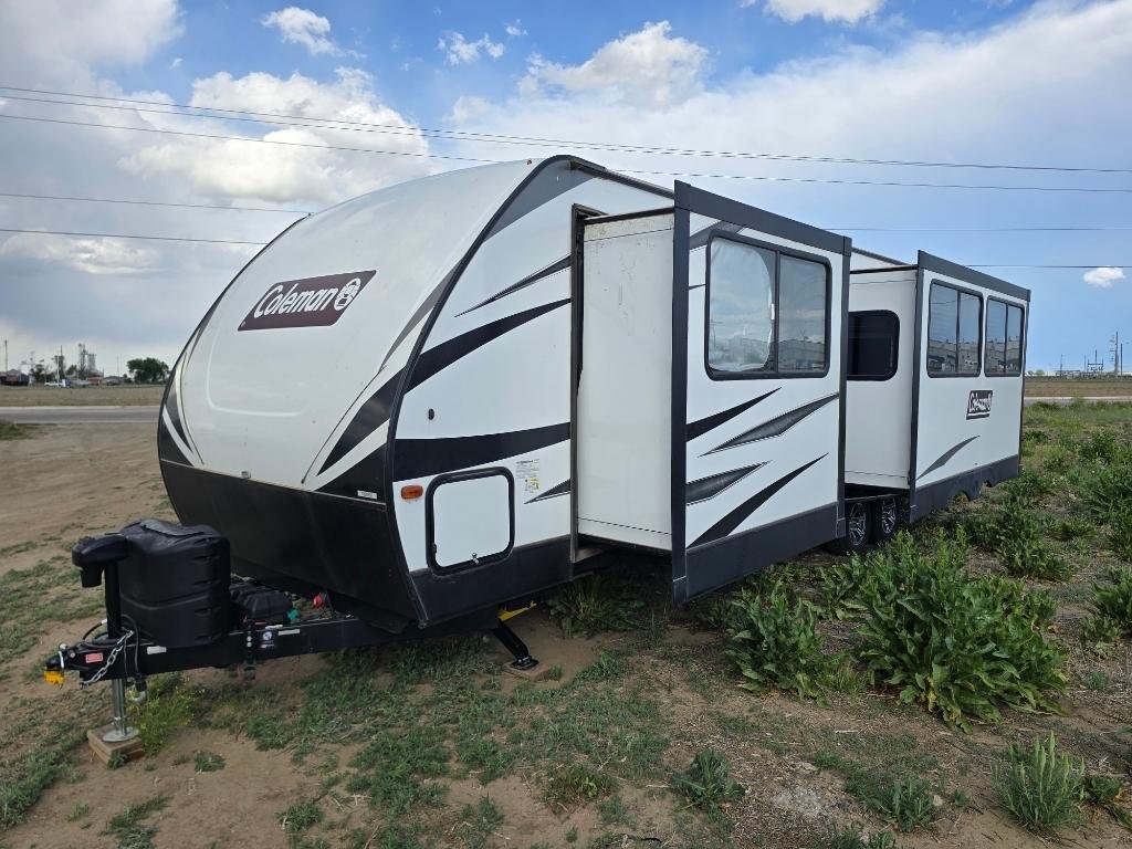 Used 2021 White Coleman  image 10