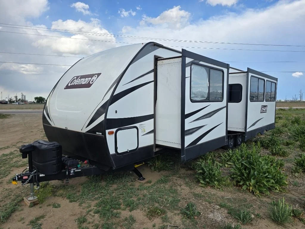 Used 2021 White Coleman  image 10