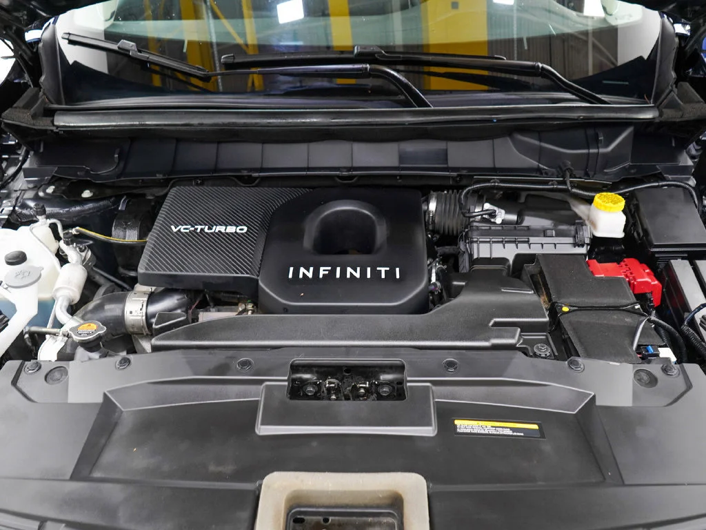 Used 2025 Grand Blue INFINITI LUXE image 37