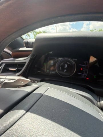 Certified Used 2024 Caviar Lexus ES 300h Luxury image 10