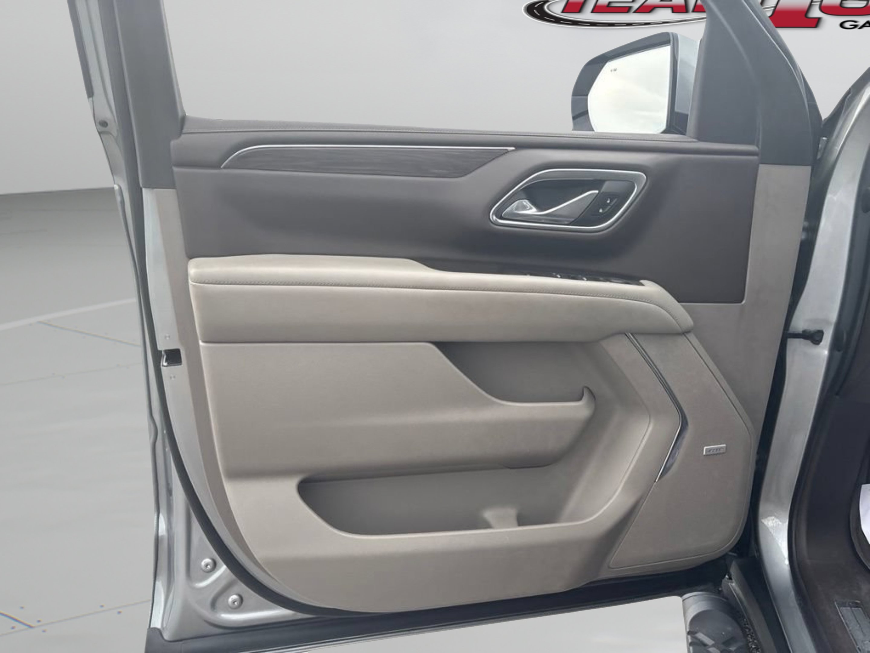 Used 2023 Sterling Gray Metallic Chevrolet Z71 image 16