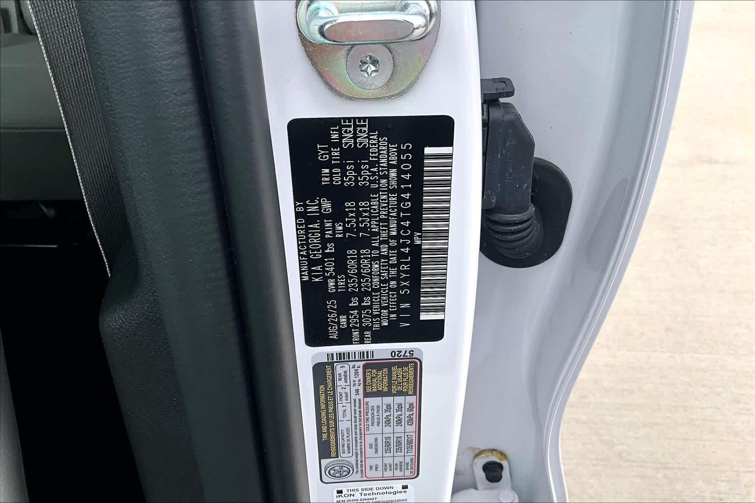 Used 2026 Glacial White Pearl Kia S image 33