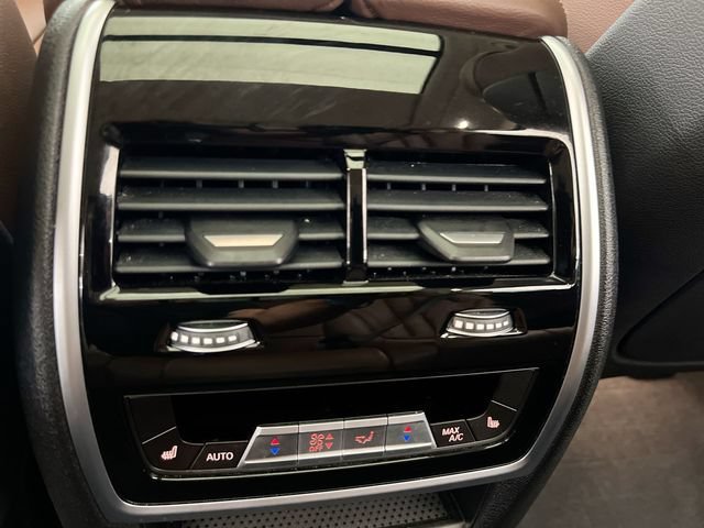 2020 BMW X7 40i - Photo 19