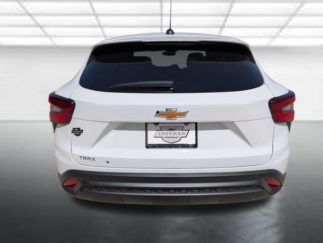 New 2026 Summit White Chevrolet LS image 26