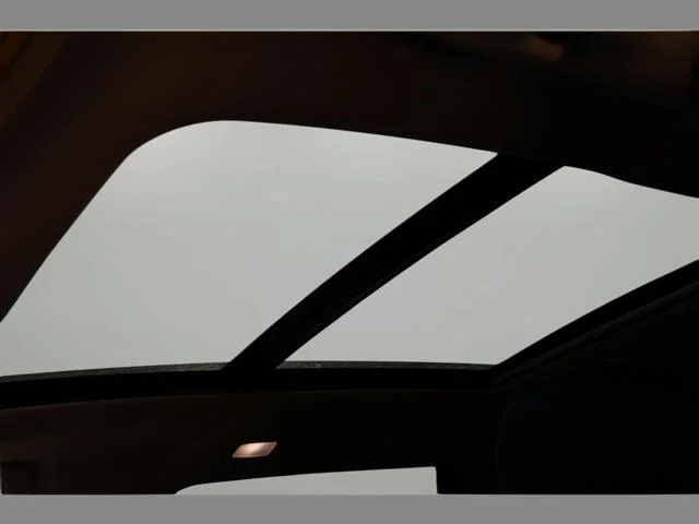 New 2026 CRYSTAL WHITE PEARL Subaru Touring 7-Passenger image 11