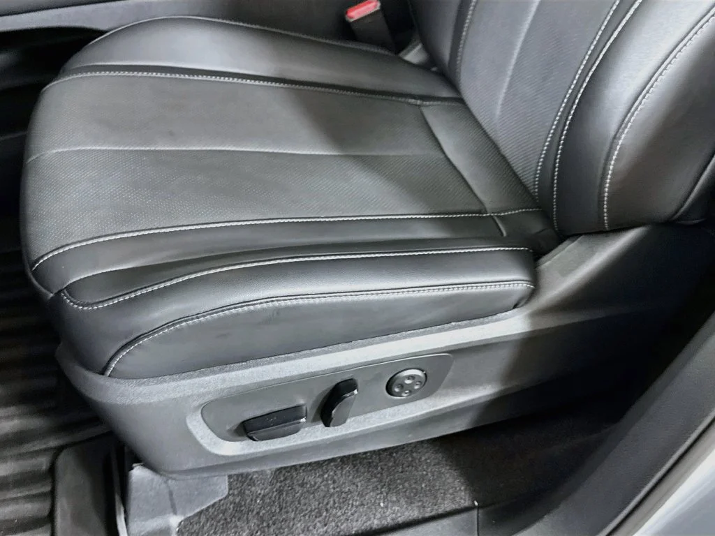 Certified Used 2027 Gray INFINITI LUXE image 26
