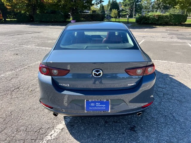 Used 2022 Polymetal Gray Metallic Mazda Carbon Edition image 9